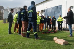 VCA Cursus infographic met kernonderwerpen veiligheid, gezondheid en milieu voor werknemers en aannemers